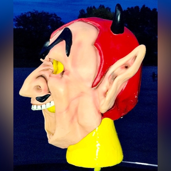 Vintage Lucifer Costume Horned Horny Devil Satan Rubber Adult Size Mask - Picture 7 of 10